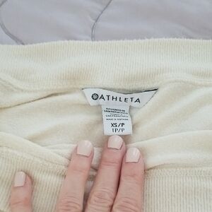 Athleta Soft Cream Pullover